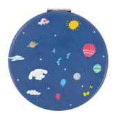 Elevate your beauty routine with the Cinnamoroll Sanrio Boutique Collectible Compact Mirror! This charming mirror features the lovable Cinnaroll dog from Sanrio in a popular print by the Japanese boutique brand, Naosudou.
The compact mirror showcases a delightful design with Cinnamoroll in a stylish and fun sky print, adding a playful yet elegant flair. The high-quality mirror is perfect for on-the-go touch-ups and is housed in a durable, collectible case that’s as cute as it is practical.