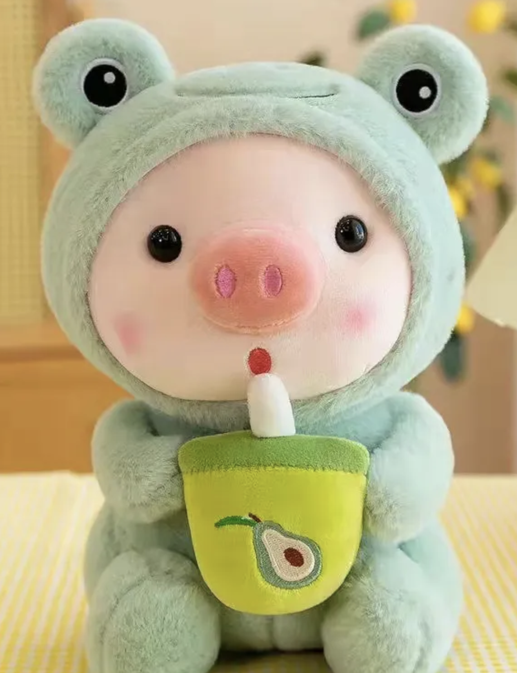 As if chubby pigs with round black eyes and flushing cheeks weren’t enough to make you squeal, these cuties are also in disguise and drinking boba!  With high quality touches, like embroidered boba cups, nothing was held back on these Boba Pigs Plushies in Disguise Kawaii stuffed animals