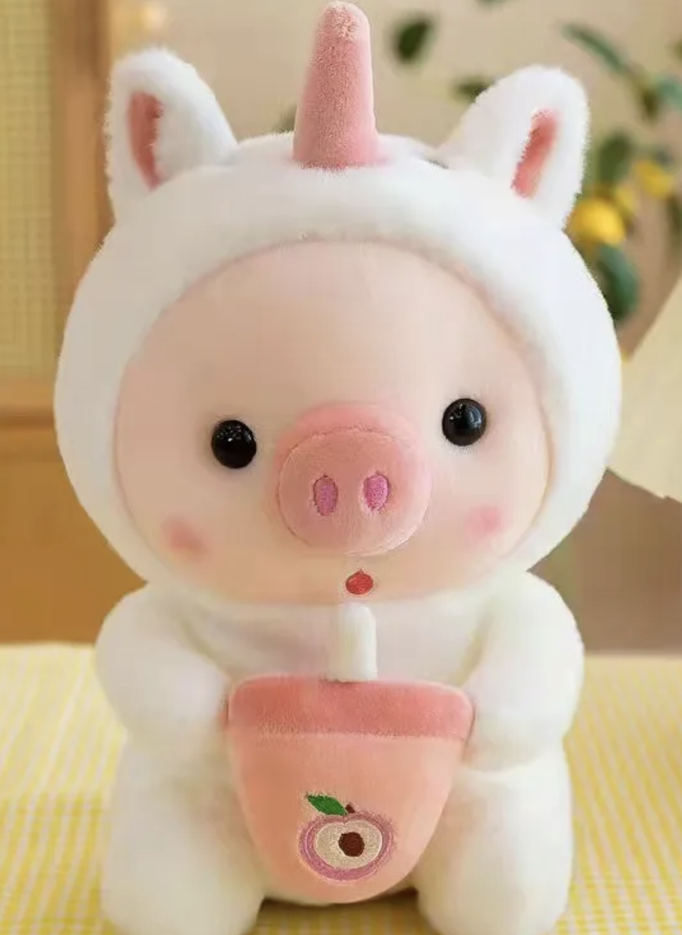 As if chubby pigs with round black eyes and flushing cheeks weren’t enough to make you squeal, these cuties are also in disguise and drinking boba!  With high quality touches, like embroidered boba cups, nothing was held back on these Boba Pigs Plushies in Disguise Kawaii stuffed animals
