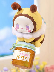 Official Product of Emma Bursting with color and emotion, the EMMA Unexplored Forest Love Dopamine Blind Box invites you into a vibrant dreamscape where love and whimsy collide. This series features bold, dopamine-inspired designs with playful expressions, vivid hues, and charming forest flair—all in Emma’s signature soft aesthetic. Each box includes 8 blind-packed figures—open it and let the happy energy unfold.