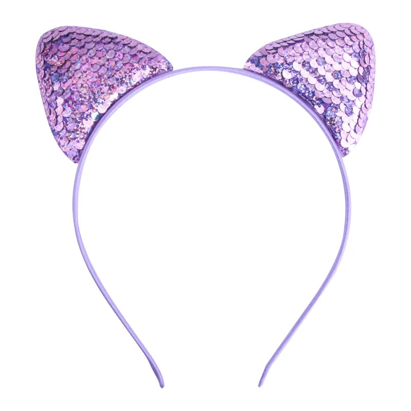 This Kawaii Kitty Sequined Headband is lightweight and comfortable enough for daily wear. The feline ear style is boosted with that shimmery shine sequin