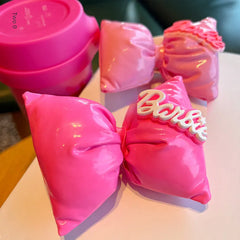 Barbie fans, how fabulous is this? The&nbsp;Kawaii Street Style Barbie Pink Mega Bow has that oversized, bold fashion look.