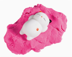 Unlike other slime toys that are goopy and slimy, this one is sand-based, so it’s easy to mold, sculpt, and squish. A great fidget toy with a calming effect. Comes with a fun black, orange, teal, and pink display case with kitty litter scooper illustration.
