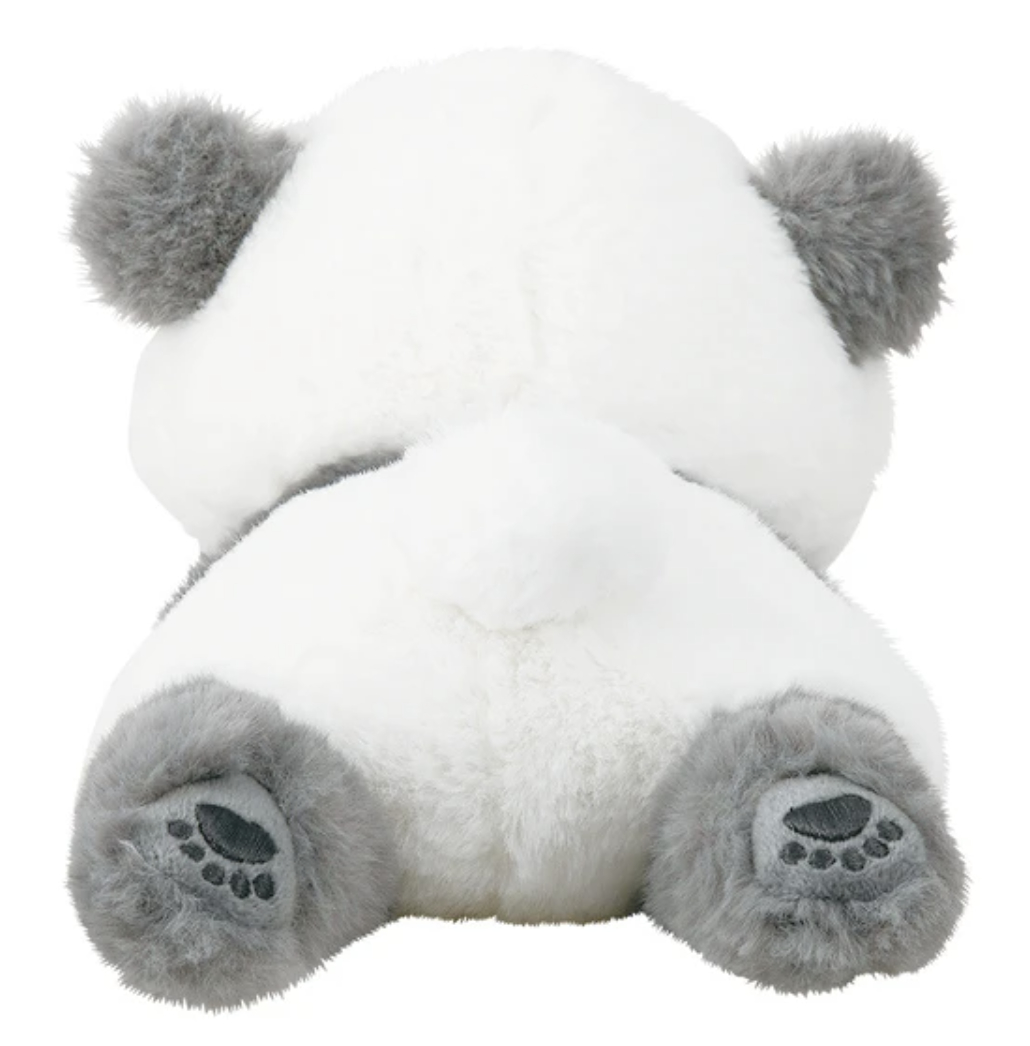 Meet your new arm rest. This Little Panda Plushie Mini Cushion will be there for you to lean on and wants someone to lean on, too. Put it on your desk and it will snuggle up to you while you’re working so you can feel relaxed and at ease!