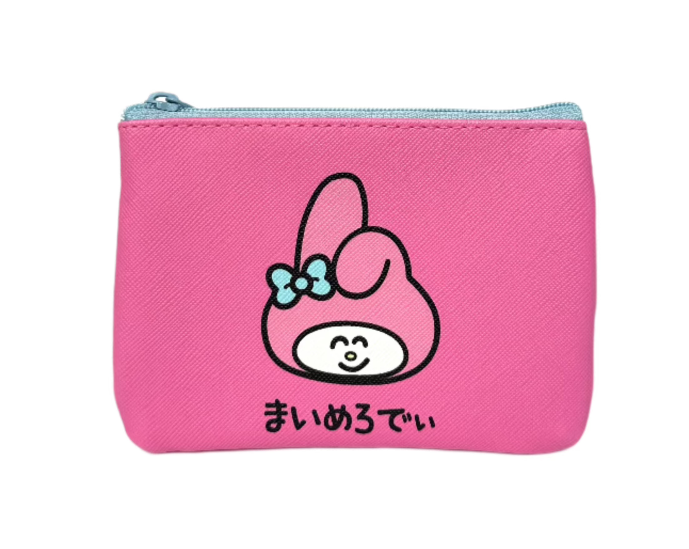 Get ready to fall in love with our limited edition My Melody Sanrio x Oekaki-san Pouch! The front of the pouch features a delightful image of the beloved My Melody in a unique style created by the Sanrio x Oekaki-san collab series. 