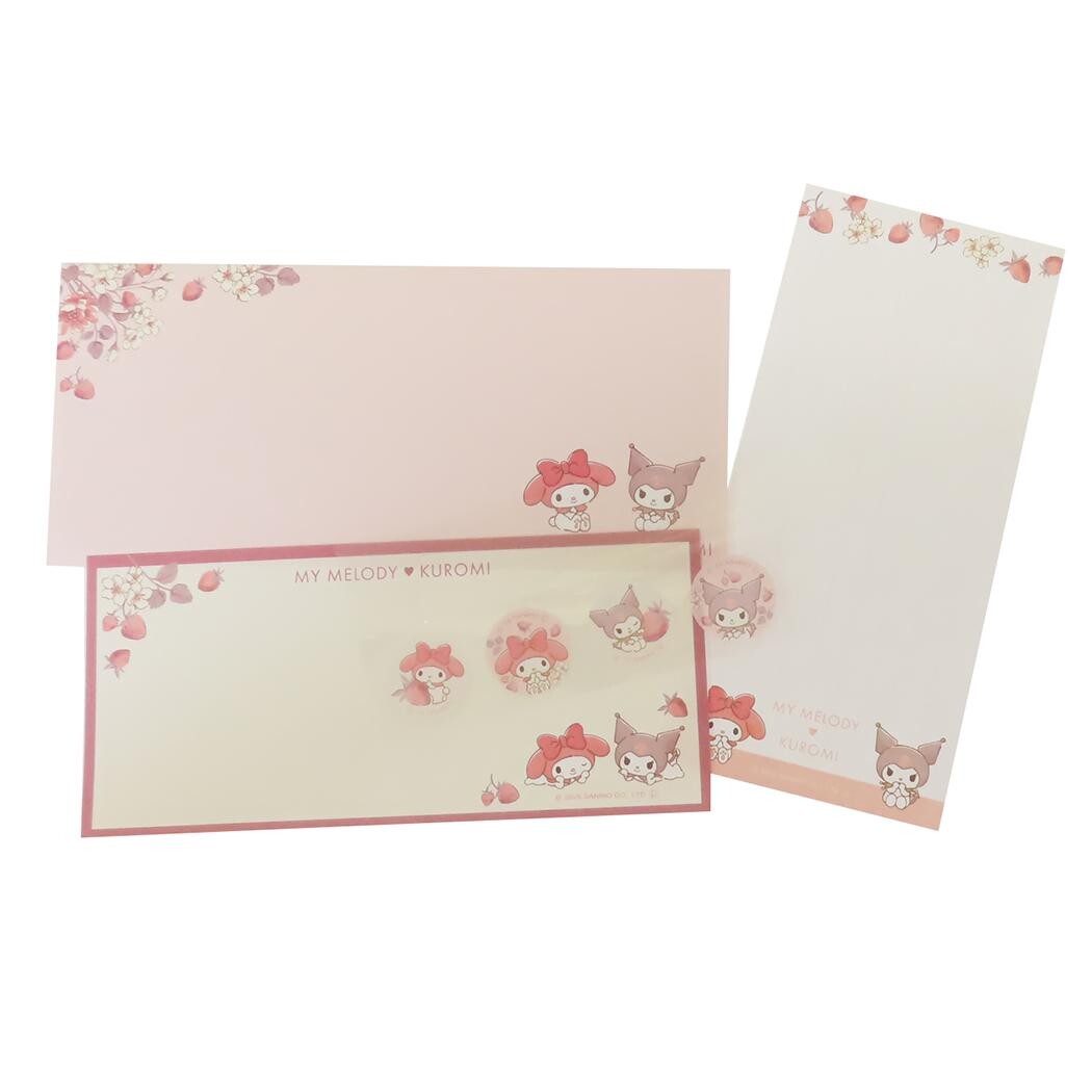 This classic Sanrio letter set combines adorable design with thoughtful functionality. With notepaper suited for both vertical and horizontal writing, it offers flexibility for different styles of notes and letters. Complete with envelopes and matching stickers, it’s perfect for sending heartfelt messages or adding a cute touch to your stationery collection.