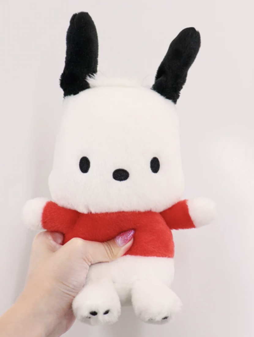 Sanrio’s Pochacco, always adorable, doesn’t need to do anything more to impress! But this Pochacco Movable Ears Plushie goes the extra mile! Press his belly and the ears raise up! Release his belly and the ears flop down!