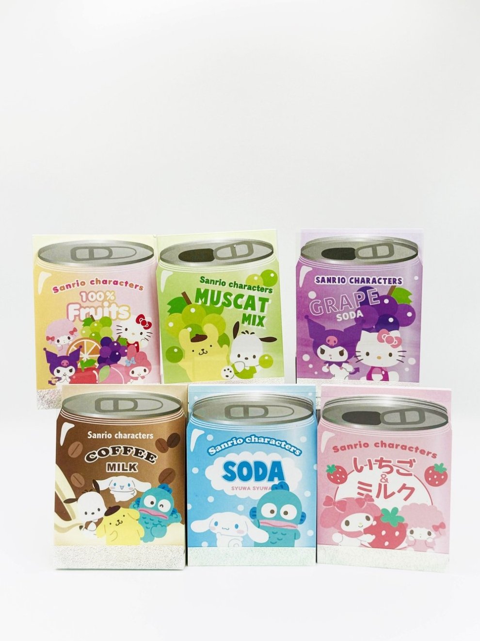 Sanrio’s new die-cut memo pads are bursting with fruity fun and soda-themed charm! These adorable notepads feature vibrant designs inspired by everyone's favorite Sanrio characters, adorned with tantalizing fruits and refreshing soda motifs.