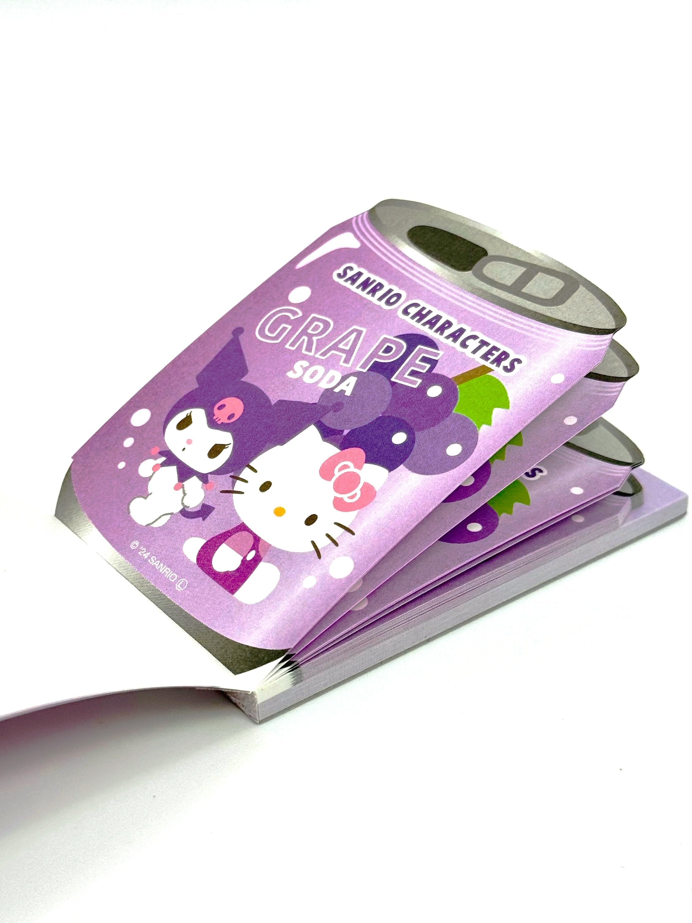 Sanrio’s new die-cut memo pads are bursting with fruity fun and soda-themed charm! These adorable notepads feature vibrant designs inspired by everyone's favorite Sanrio characters, adorned with tantalizing fruits and refreshing soda motifs.