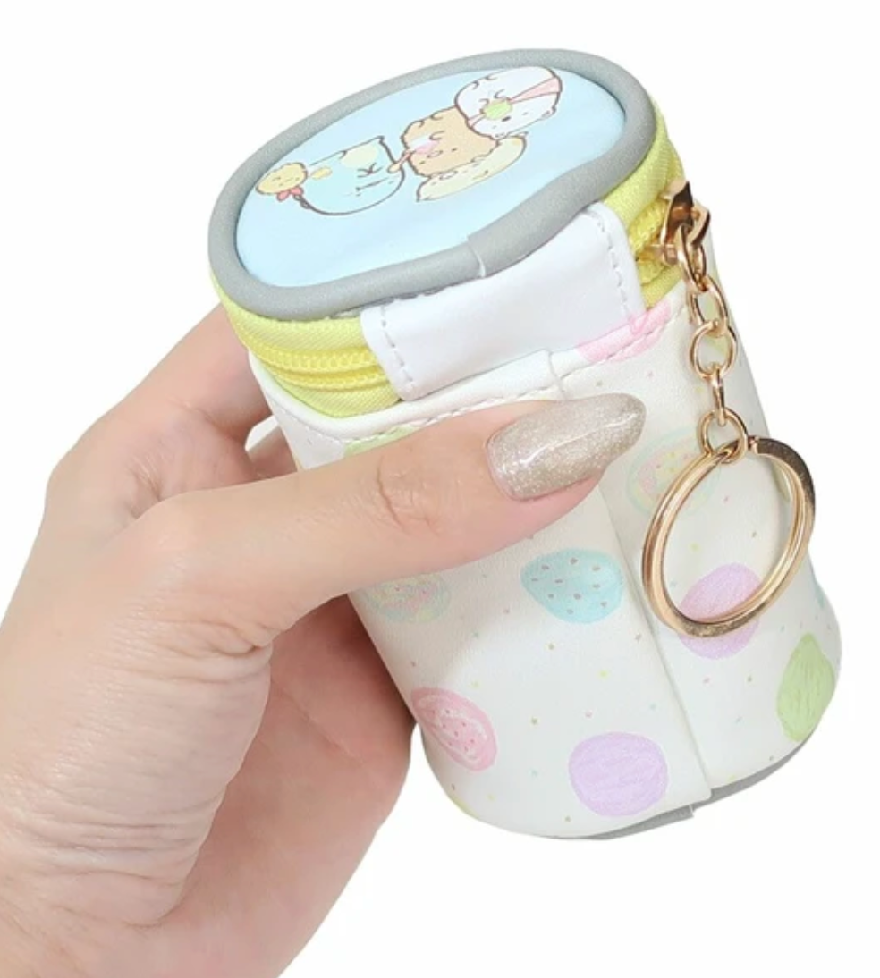 If you love ice cream and Sumikko Gurashi, then the algorithm is working properly to show you this item. All jokes aside, this Sumikko Gurashi Ice Cream Can Mini Pouch is to die for and a must-have for any fan. Its adorable design is simply irresistible.